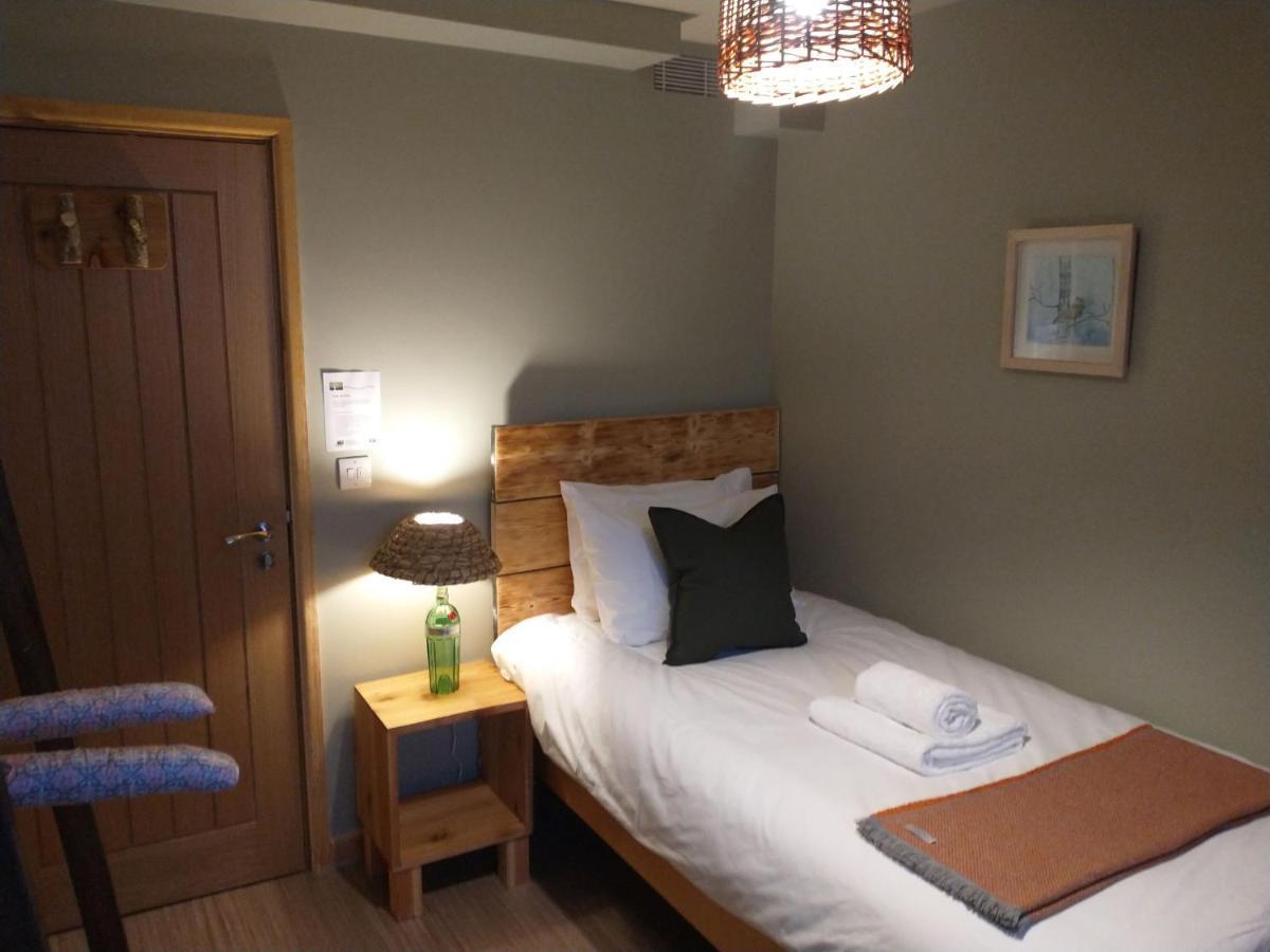 South Downs Eco Lodge & Camping East Meon المظهر الخارجي الصورة
